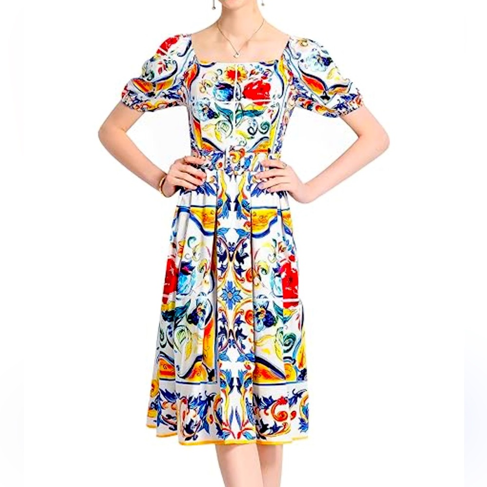 LAI MENG FIVE CATS Women’s pleated floral dress Size Large